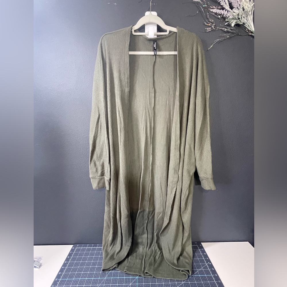 Torrid Kimono